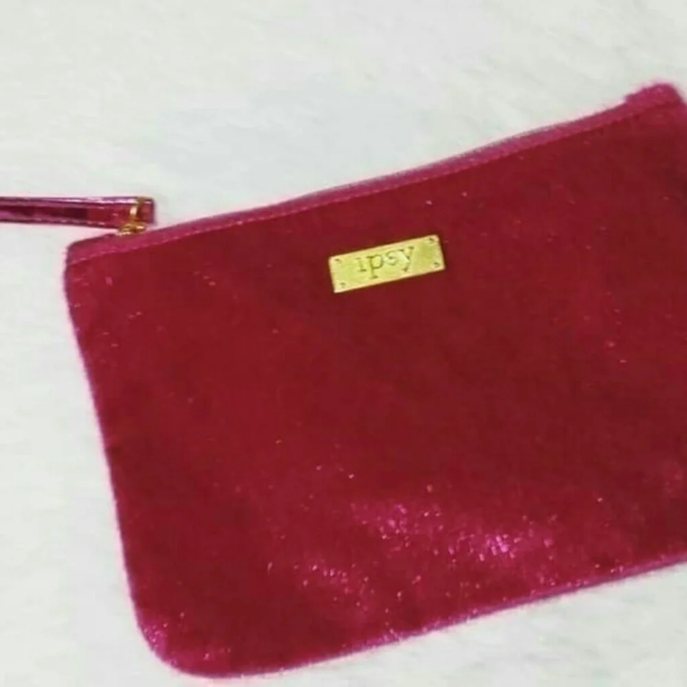 ipsy faux fur
